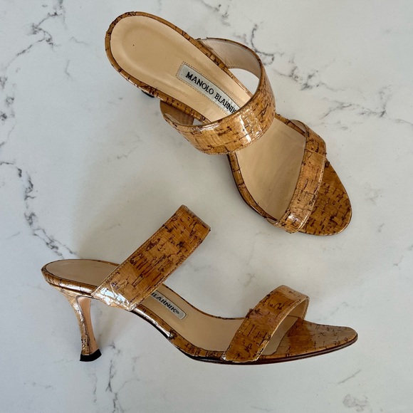 MANOLO BLAHNIK Tan Cork Sandals, size 6.5 - Picture 14 of 16